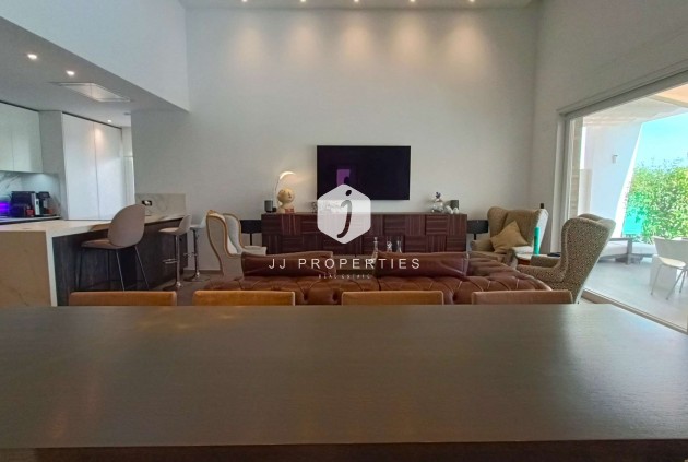 Aus zweiter Hand - Villa -
Algorfa - Inland