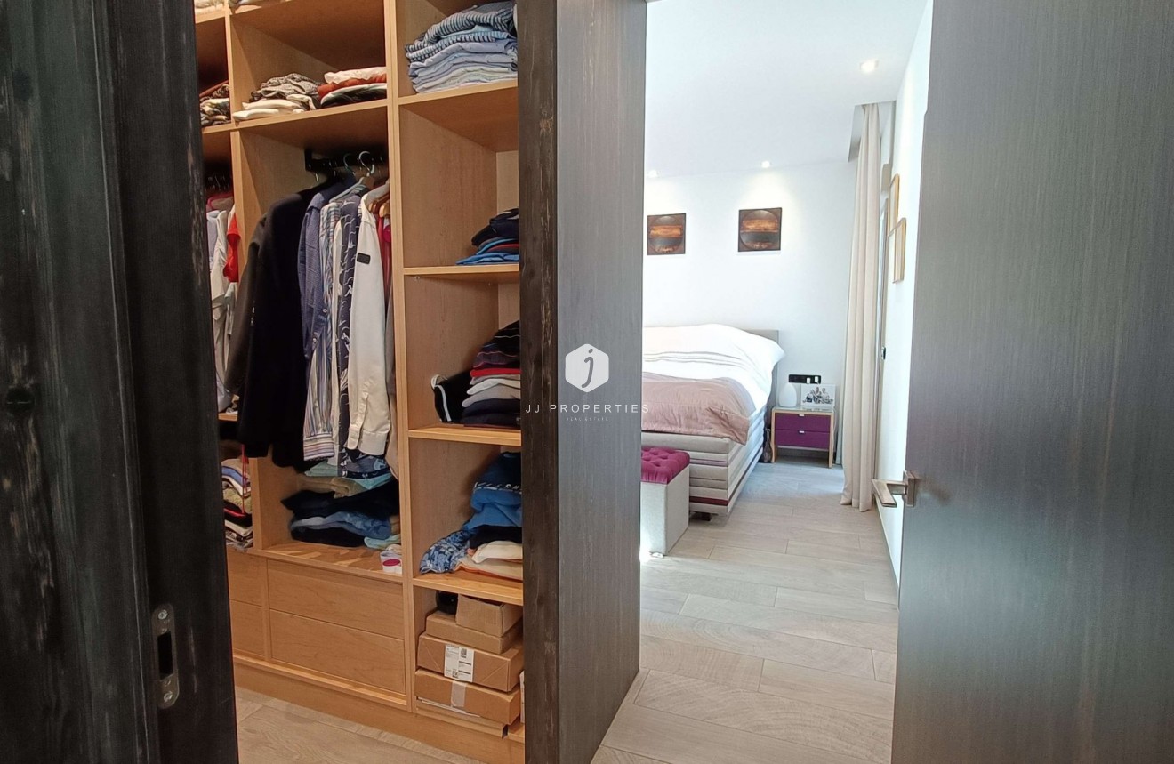 Aus zweiter Hand - Villa -
Algorfa - Inland