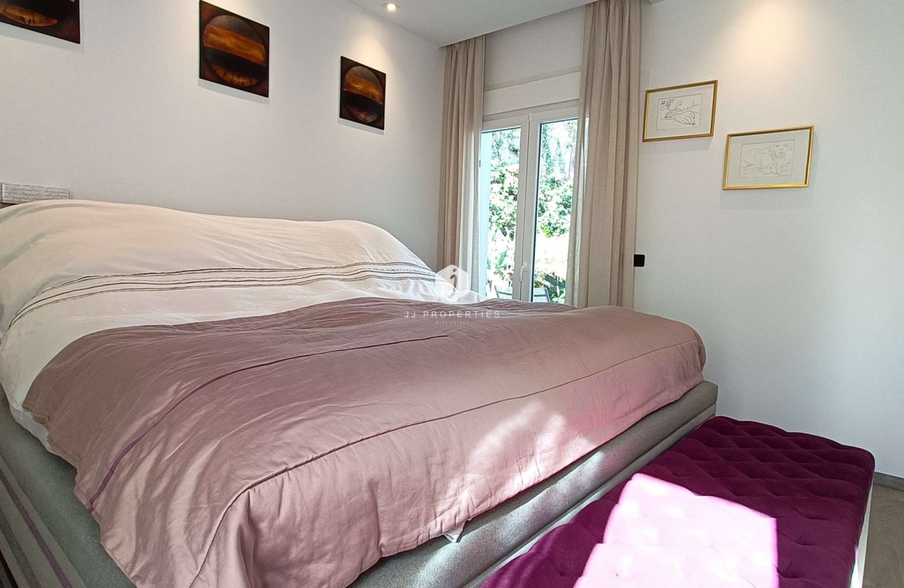 Aus zweiter Hand - Villa -
Algorfa - Inland