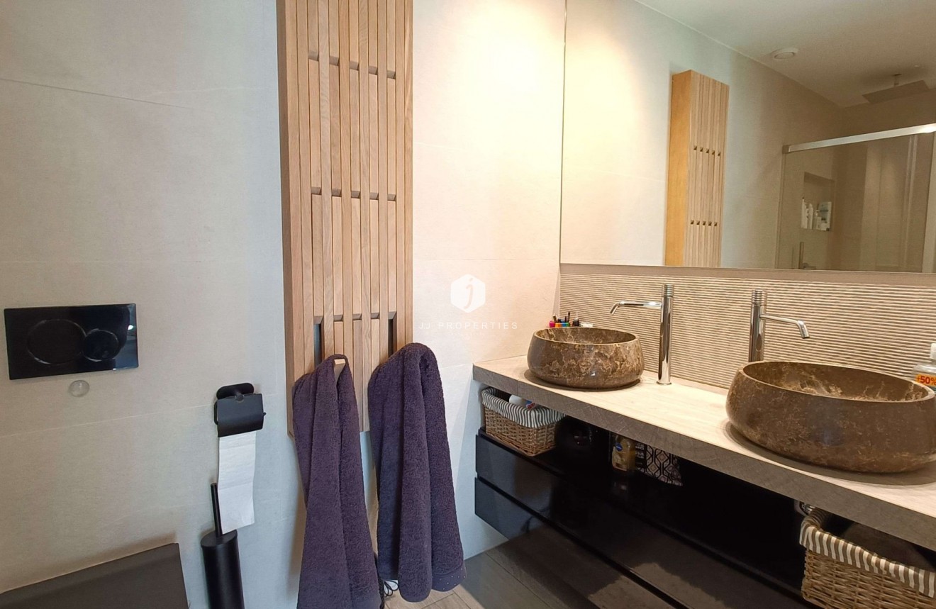 Aus zweiter Hand - Villa -
Algorfa - Inland