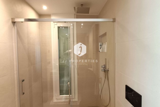 Aus zweiter Hand - Villa -
Algorfa - Inland