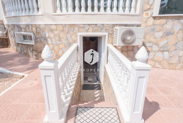 Resale - Villa -
Ciudad Quesada - Costa Blanca