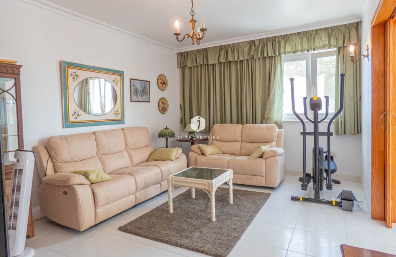 Resale - Villa -
San Miguel de Salinas - Inland