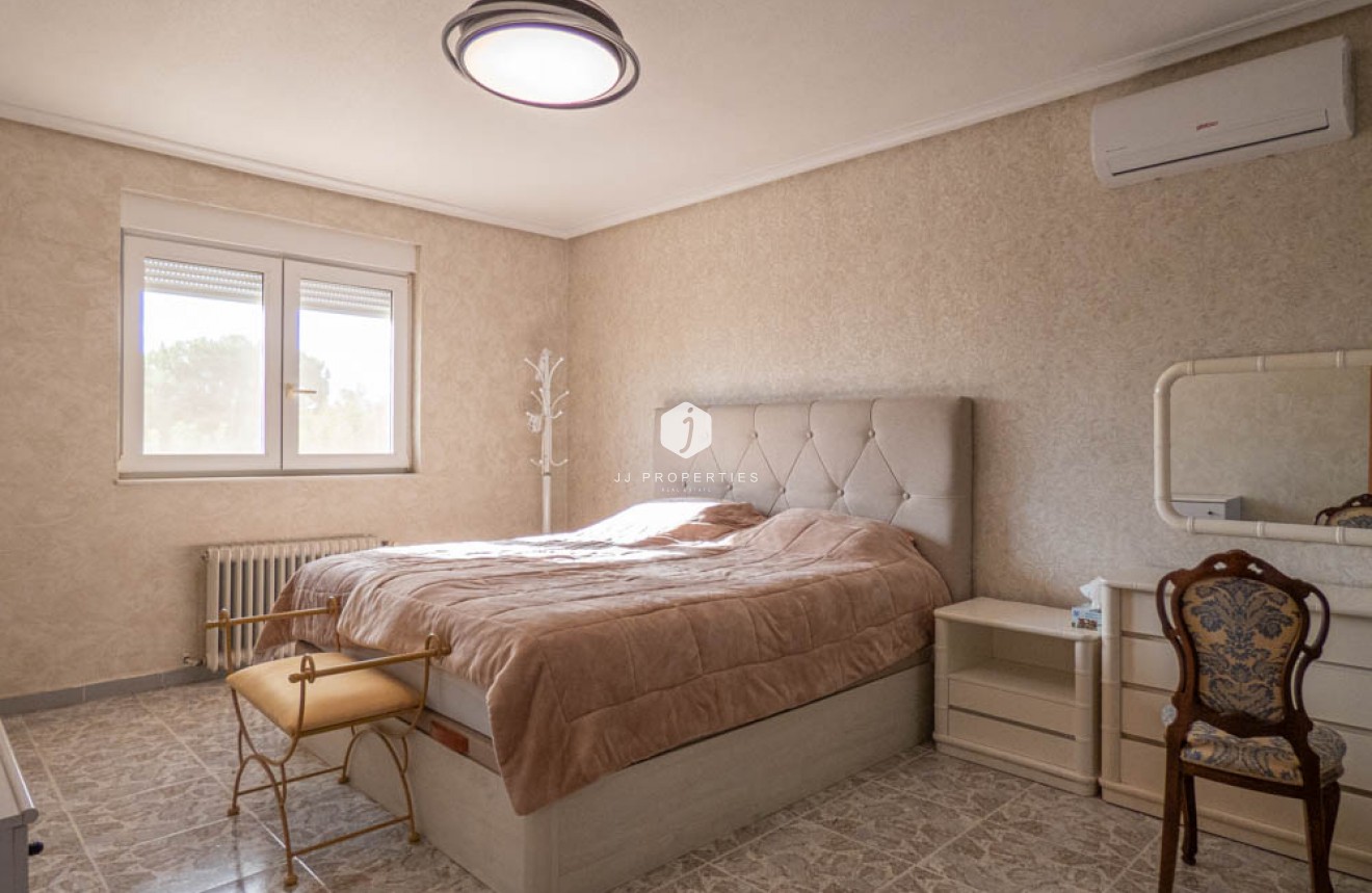 Resale - Villa -
San Miguel de Salinas - Inland