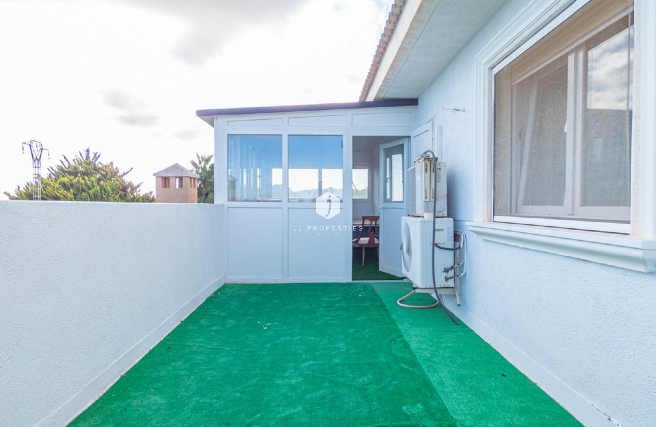 Resale - Villa -
San Miguel de Salinas - Inland