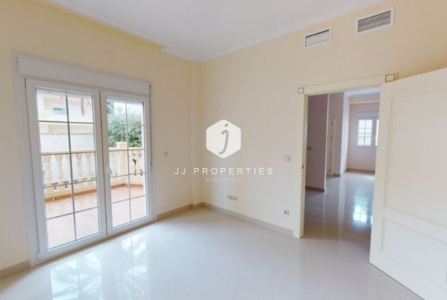 Resale - Villa -
Cabo Roig - Costa Blanca