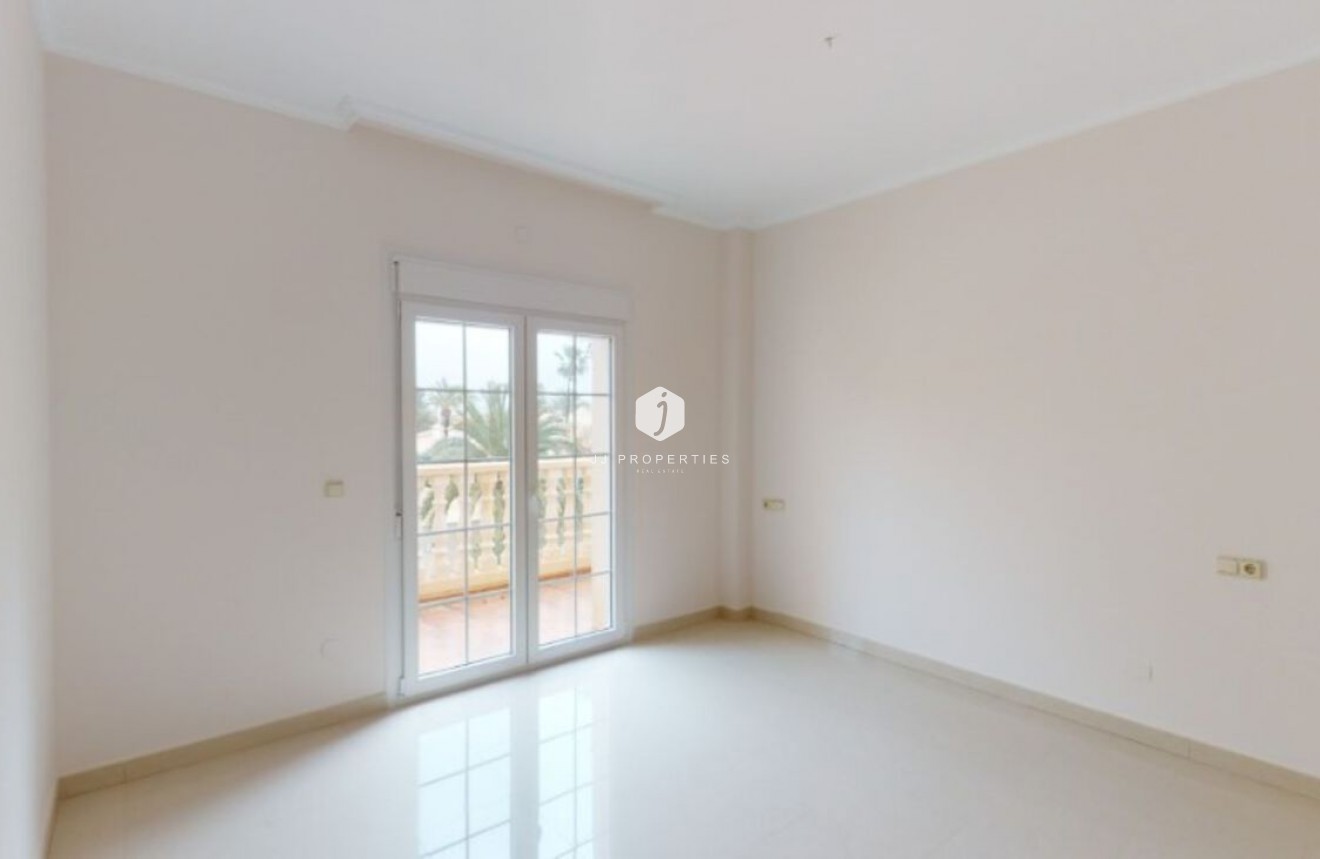 Resale - Villa -
Cabo Roig - Costa Blanca