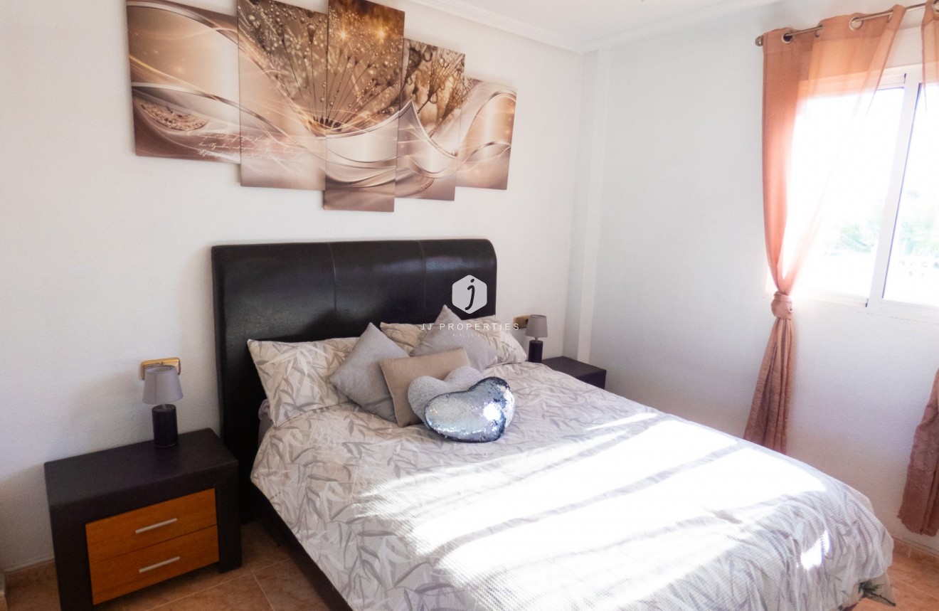 Resale - Villa -
Playa Flamenca - Costa Blanca