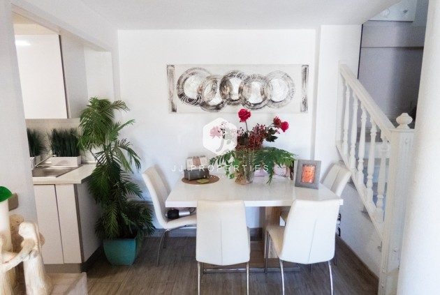 Resale - Villa -
Playa Flamenca - Costa Blanca