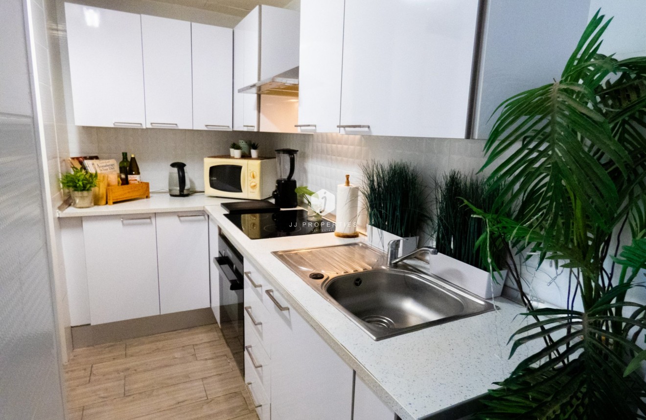 Resale - Villa -
Playa Flamenca - Costa Blanca