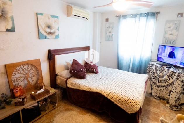 Resale - Villa -
Playa Flamenca - Costa Blanca