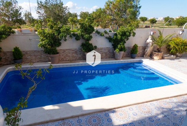 Resale - Villa -
Playa Flamenca - Costa Blanca