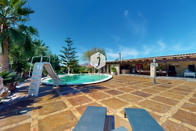 Resale - Villa -
Almoradí - Inland