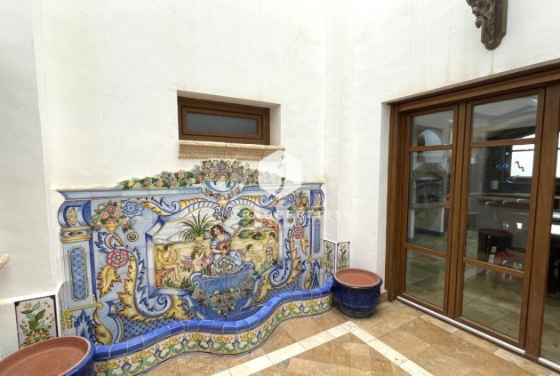 Resale - Chalet -
Torrevieja - Costa Blanca