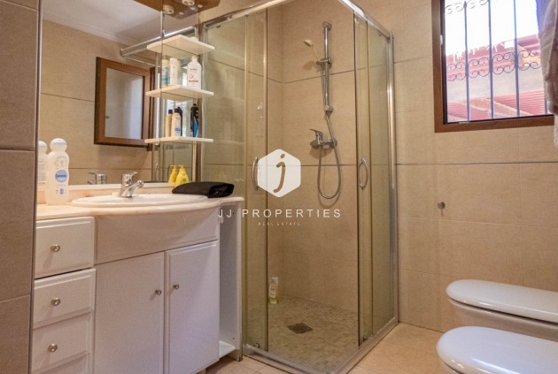 Resale - Villa -
Dehesa de Campoamor - Costa Blanca