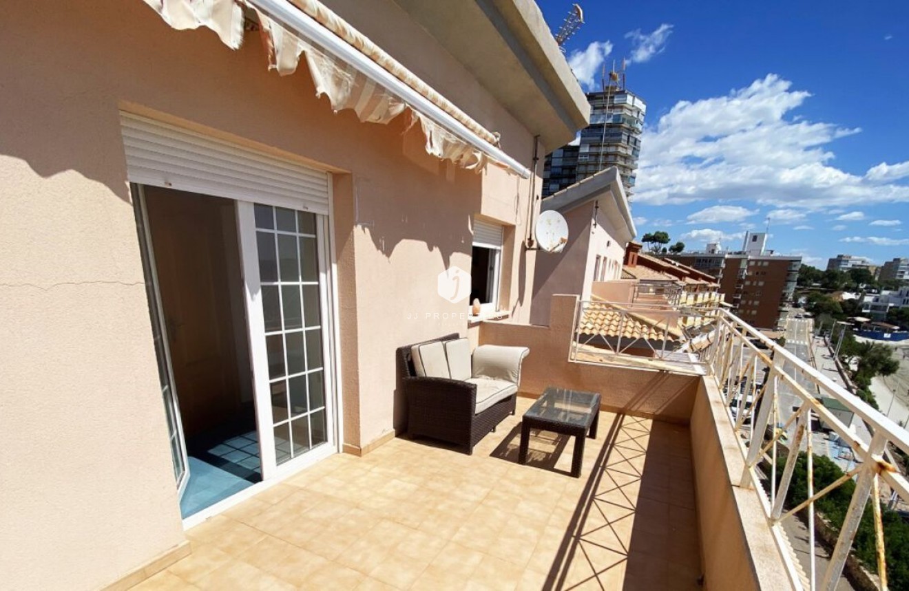 Resale - Villa -
Campoamor - Costa Blanca