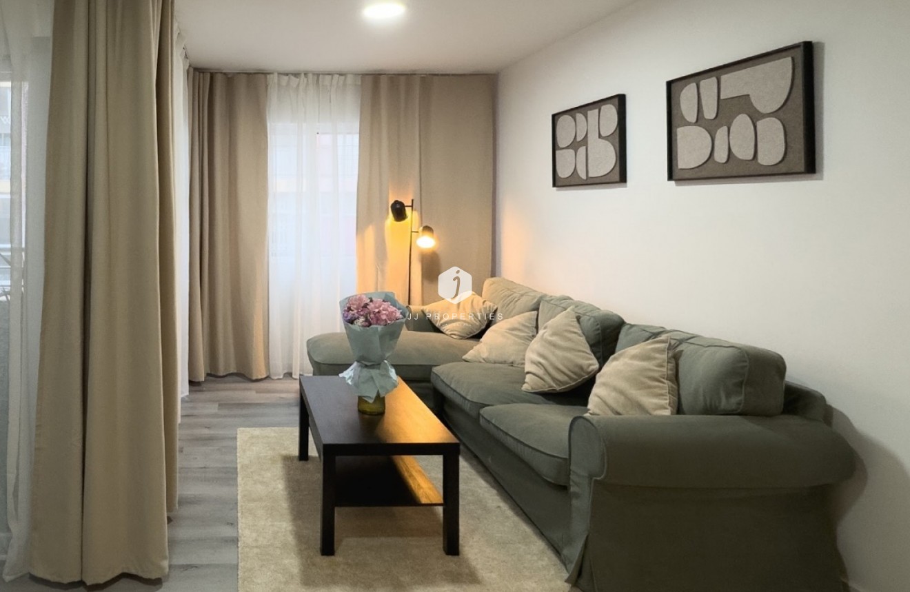 Aus zweiter Hand - Wohnung -
Torrevieja - Costa Blanca