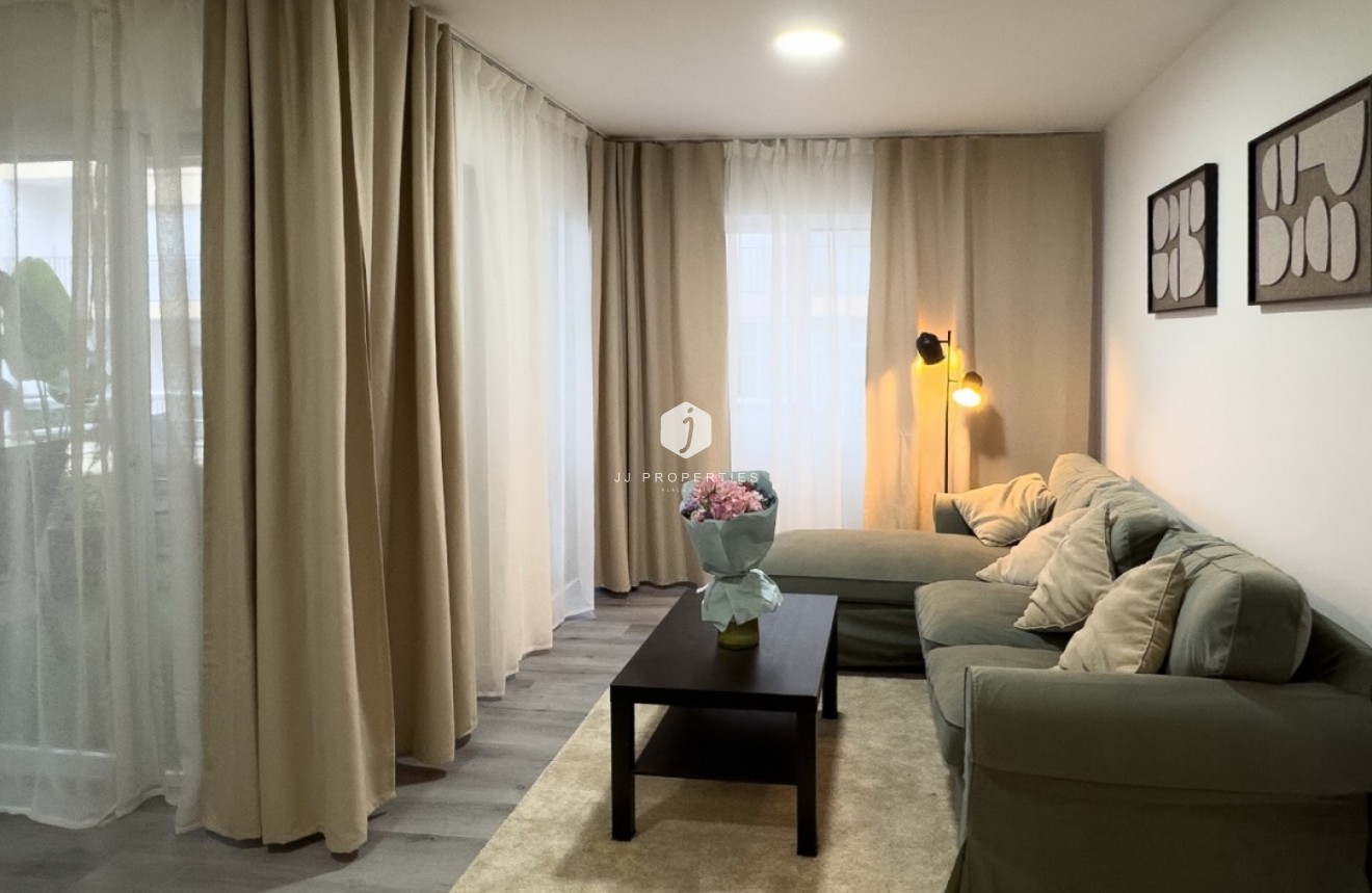 Aus zweiter Hand - Wohnung -
Torrevieja - Costa Blanca