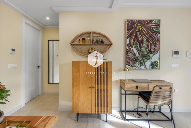 Tweedehands - Appartement / flat -
Torrevieja - Costa Blanca