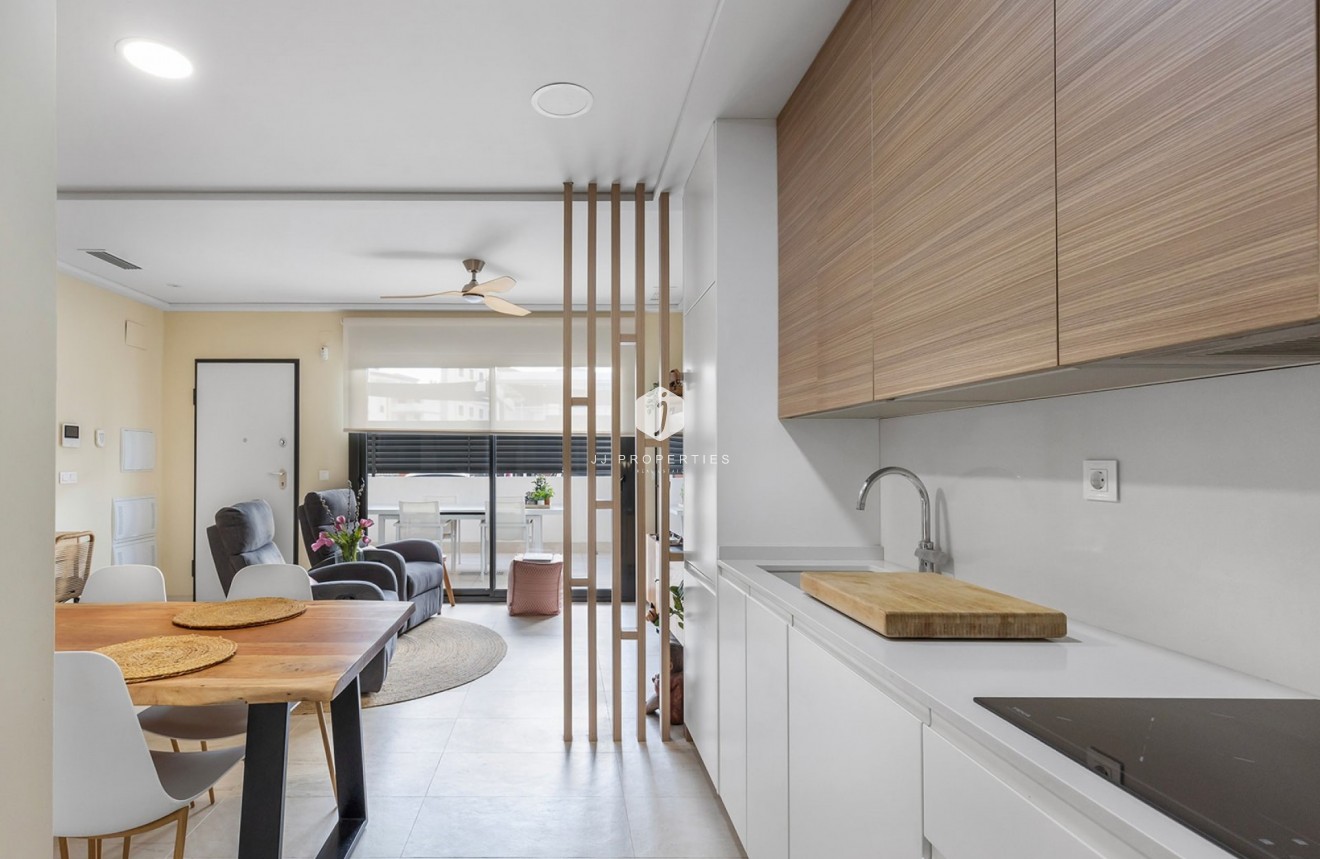 Tweedehands - Appartement / flat -
Torrevieja - Costa Blanca