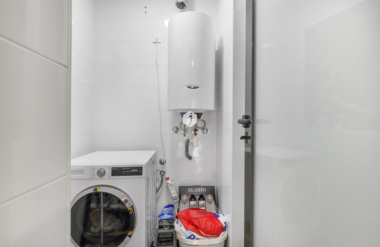 Tweedehands - Appartement / flat -
Torrevieja - Costa Blanca