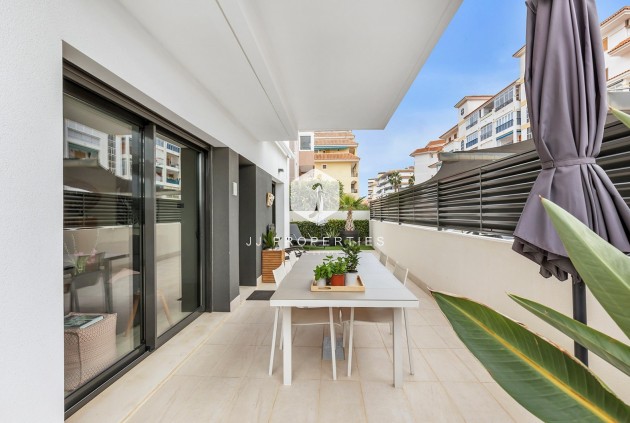 Tweedehands - Appartement / flat -
Torrevieja - Costa Blanca