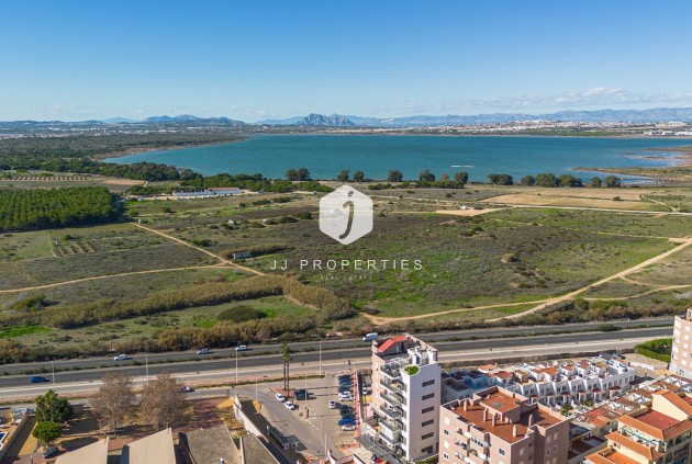 Tweedehands - Appartement / flat -
Torrevieja - Costa Blanca