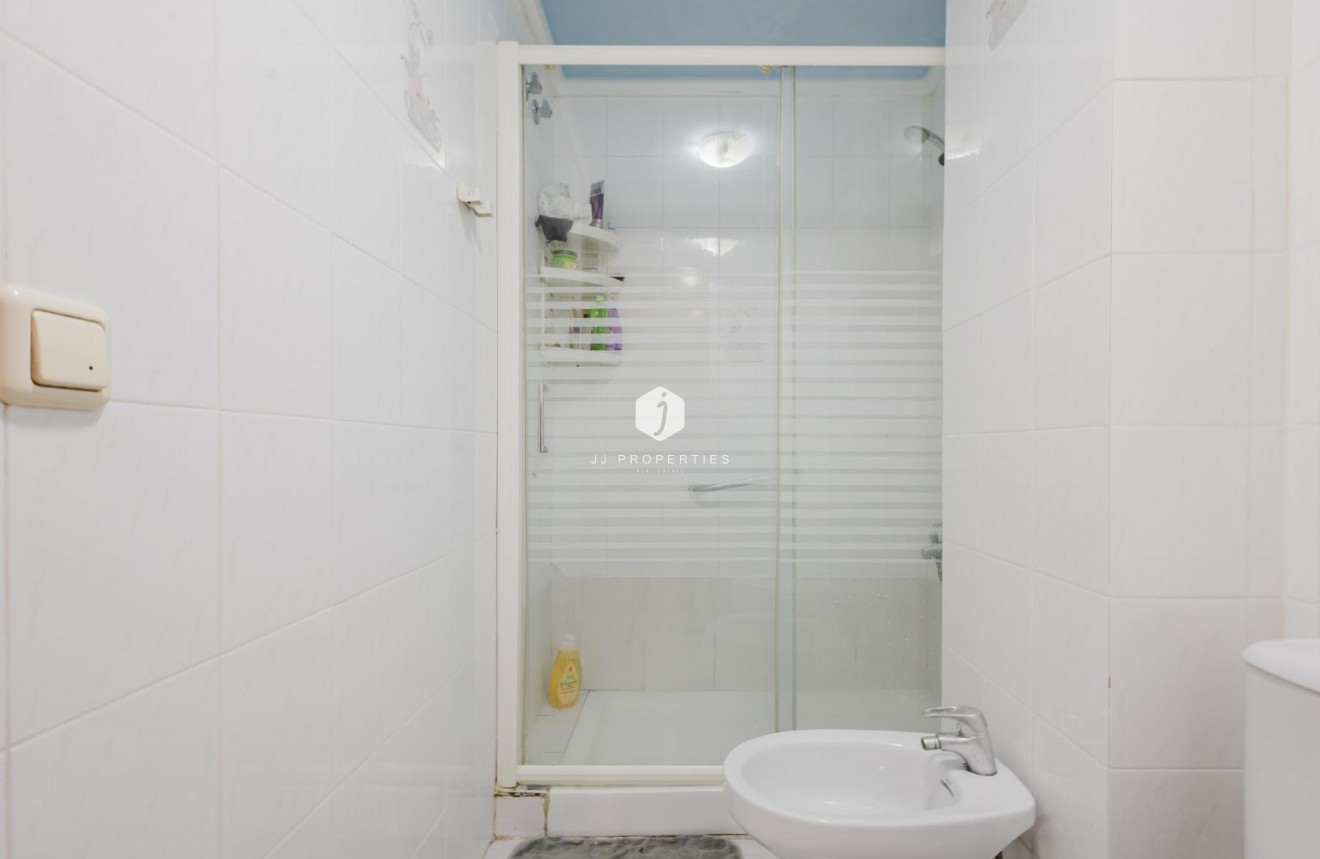 D'occasion - Appartement -
Torrevieja - Costa Blanca