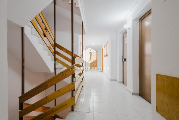 D'occasion - Appartement -
Torrevieja - Costa Blanca