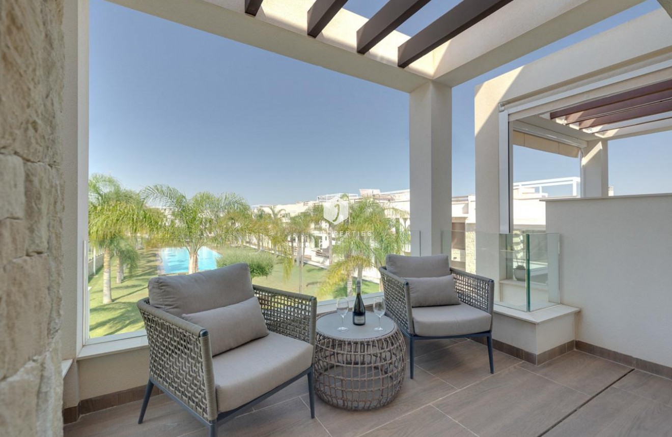 Resale - Apartment / flat -
Los Balcones - Costa Blanca