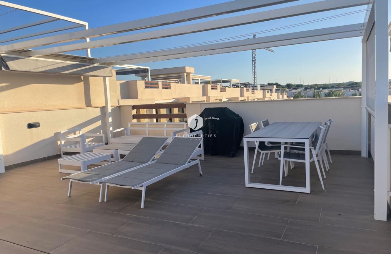 Resale - Apartment / flat -
Los Balcones - Costa Blanca