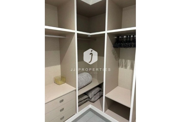 Resale - Villa -
Los Balcones - Costa Blanca