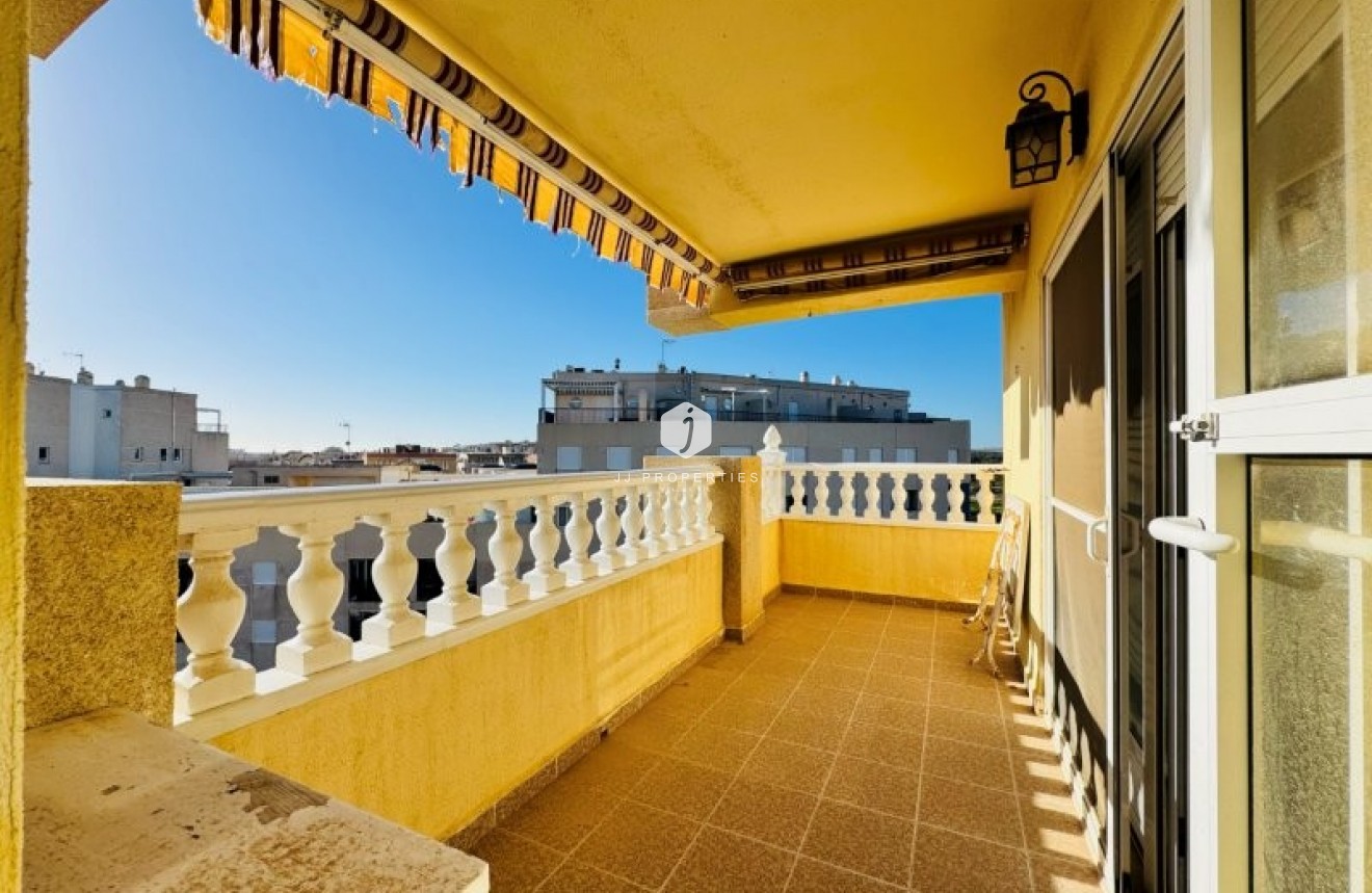 D'occasion - Attique -
La Mata - Costa Blanca