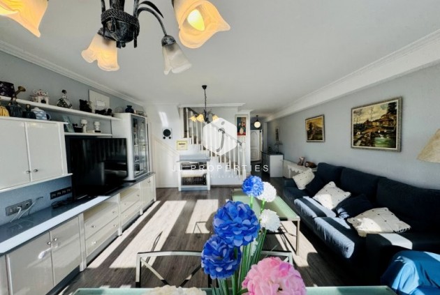 D'occasion - Attique -
La Mata - Costa Blanca