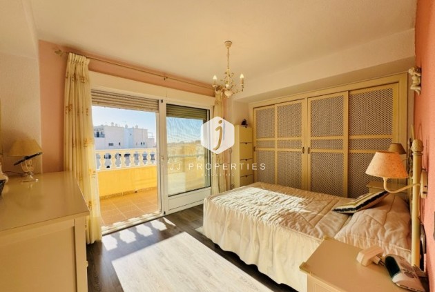 D'occasion - Attique -
La Mata - Costa Blanca