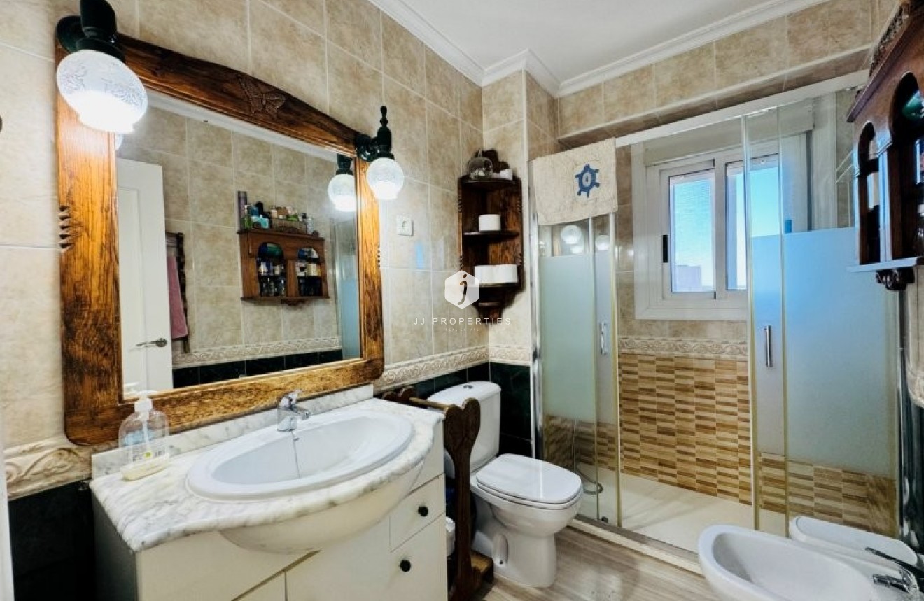 D'occasion - Attique -
La Mata - Costa Blanca