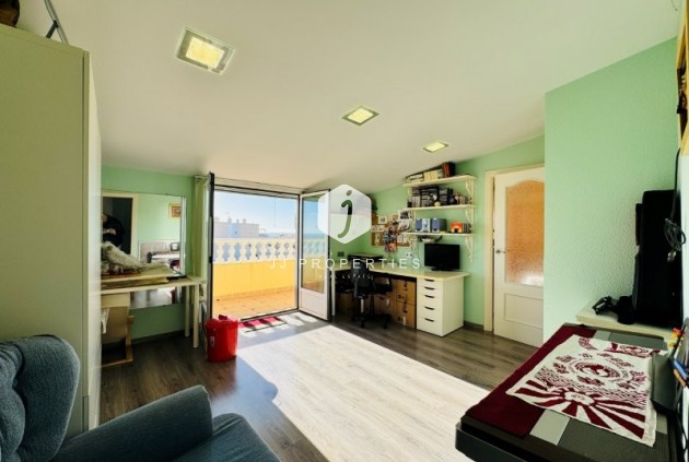 D'occasion - Attique -
La Mata - Costa Blanca