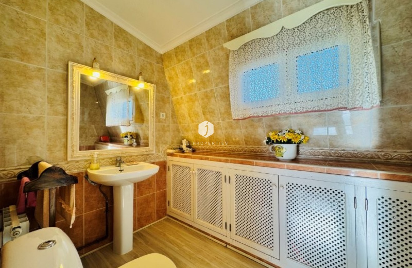 D'occasion - Attique -
La Mata - Costa Blanca