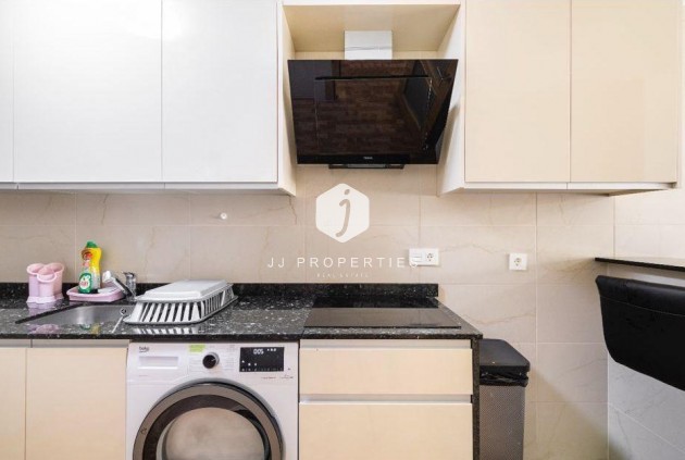 Tweedehands - Appartement / flat -
Torrevieja - La Mata Pueblo