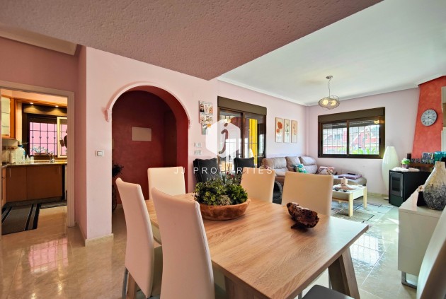 Tweedehands - Villa -
Guardamar del Segura - Costa Blanca