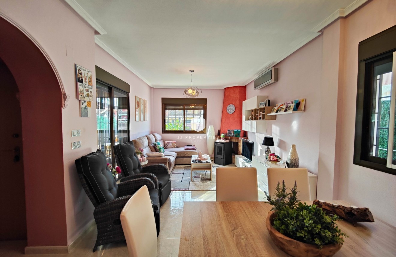 Tweedehands - Villa -
Guardamar del Segura - Costa Blanca