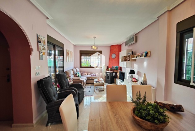 Tweedehands - Villa -
Guardamar del Segura - Costa Blanca