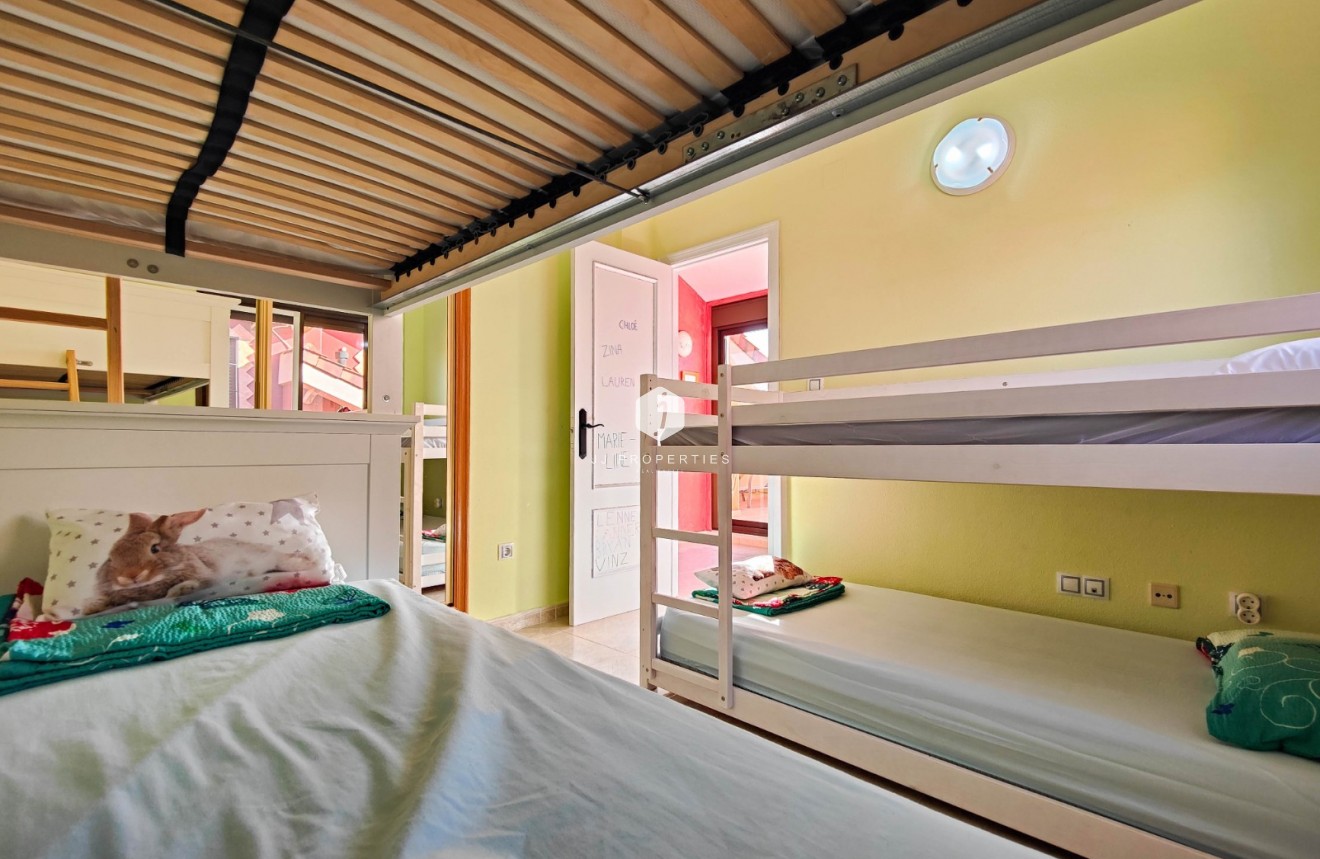 Tweedehands - Villa -
Guardamar del Segura - Costa Blanca