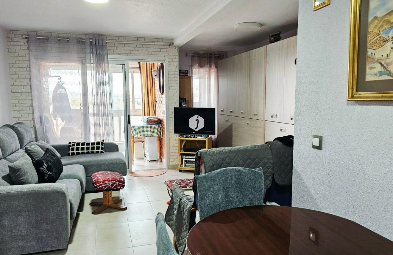 Segunda mano - Apartamento / piso -
Torrevieja - Playa de los Naufragos