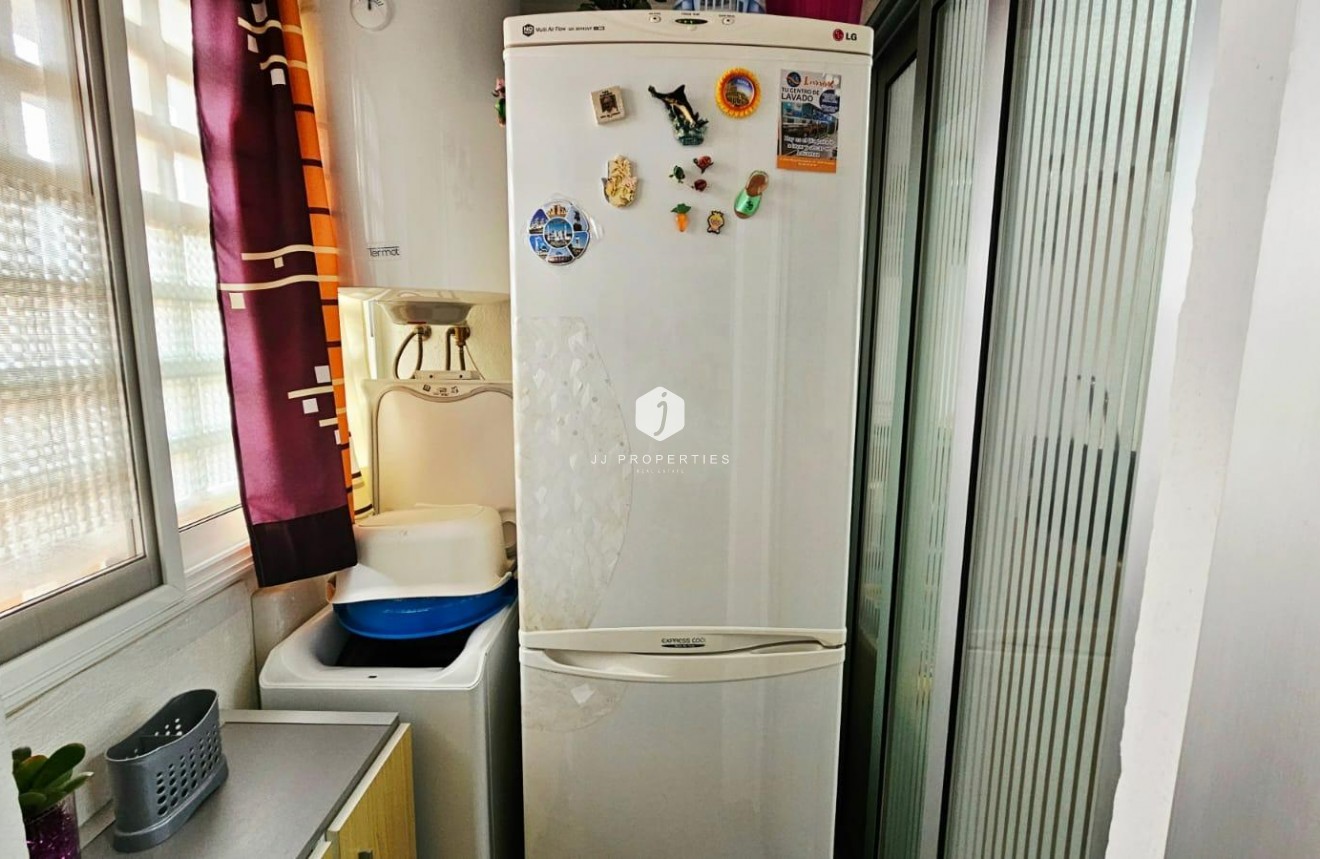 Segunda mano - Apartamento / piso -
Torrevieja - Playa de los Naufragos