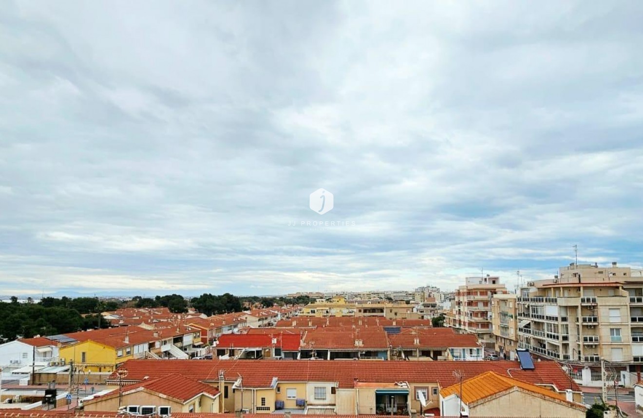 Segunda mano - Apartamento / piso -
Torrevieja - Playa de los Naufragos