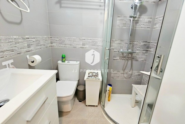 Segunda mano - Apartamento / piso -
Torrevieja - Playa de los Naufragos