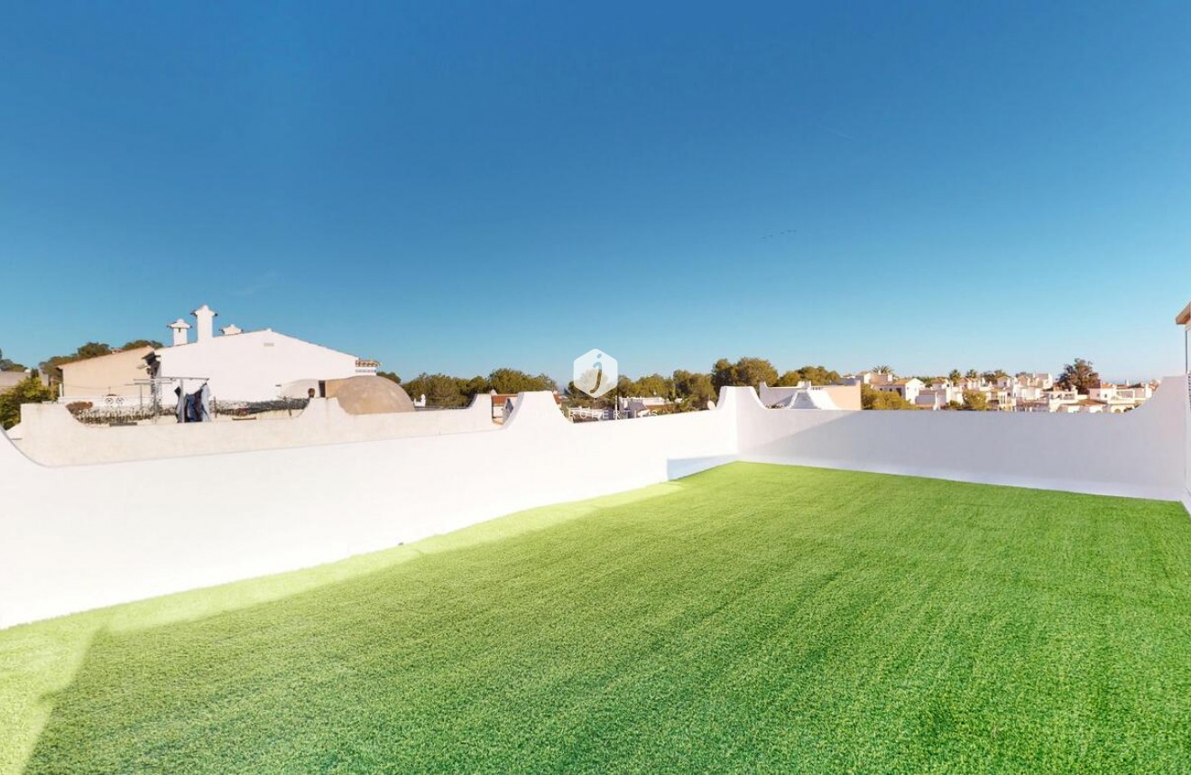 Z drugiej ręki - Szalet -
Orihuela Costa - Costa Blanca