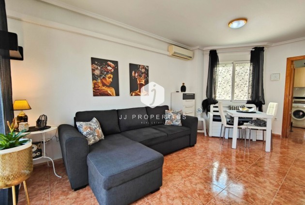 Aus zweiter Hand - Penthouse -
Torrevieja - Costa Blanca