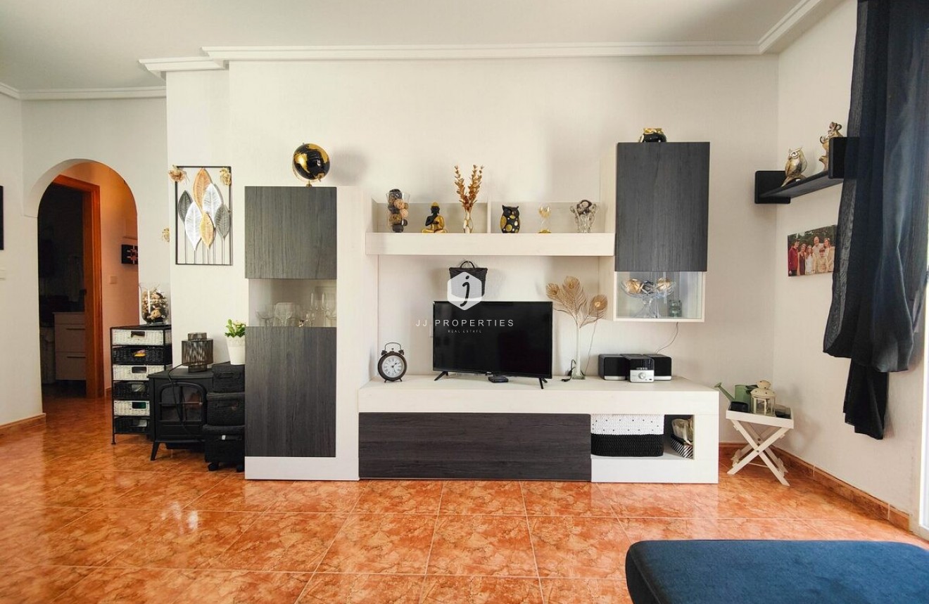 Aus zweiter Hand - Penthouse -
Torrevieja - Costa Blanca